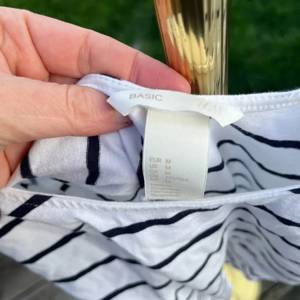 H&M ~ Striped Long Sleeve Body Suit - Picture 3 of 5